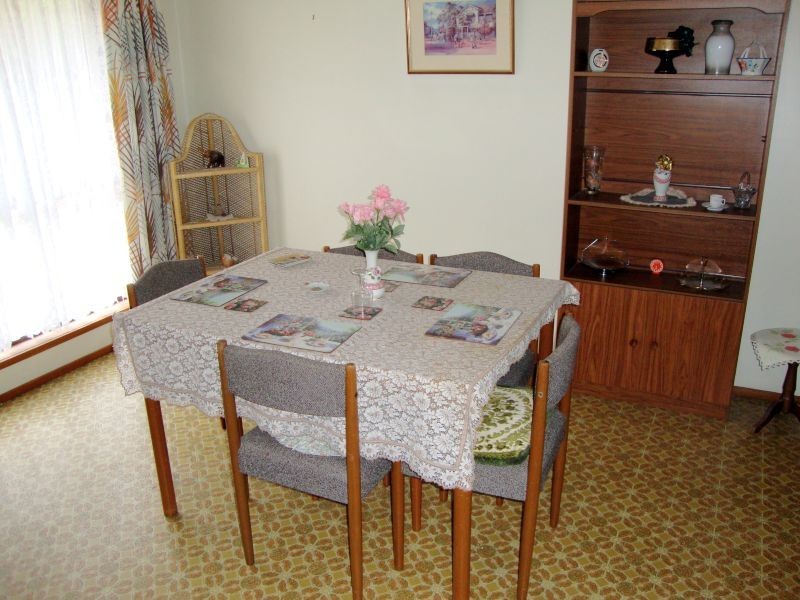 5 Stuart Court, Canadian VIC 3350