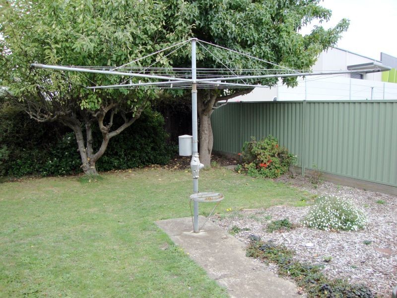 5 Stuart Court, Canadian VIC 3350