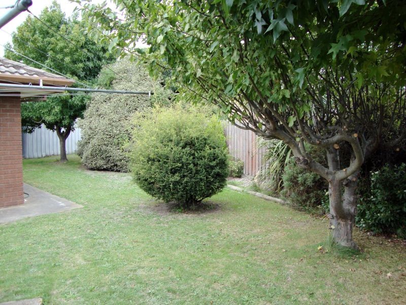 5 Stuart Court, Canadian VIC 3350