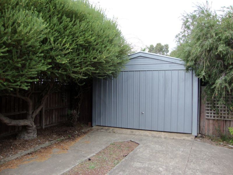 5 Stuart Court, Canadian VIC 3350