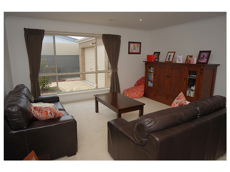 103 Alfredton Drive, Alfredton VIC 3350