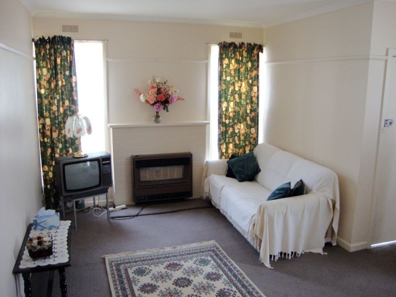 17 Roff Street, Ballarat East VIC 3350