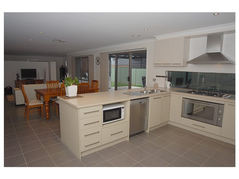 3 Hodge Street, Miners Rest VIC 3352