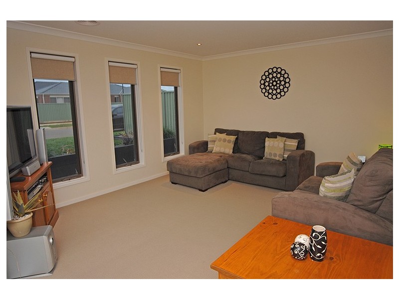 3 Hodge Street, Miners Rest VIC 3352