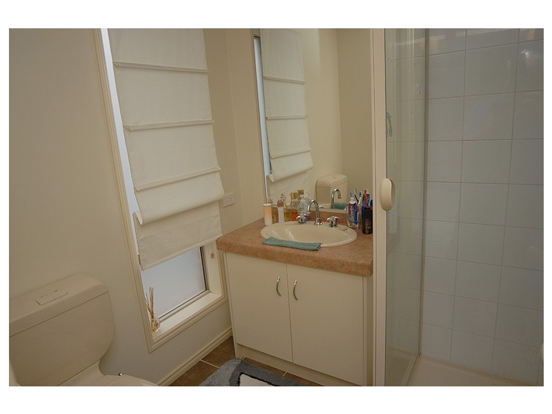 6 Barton Close, Delacombe VIC 3356