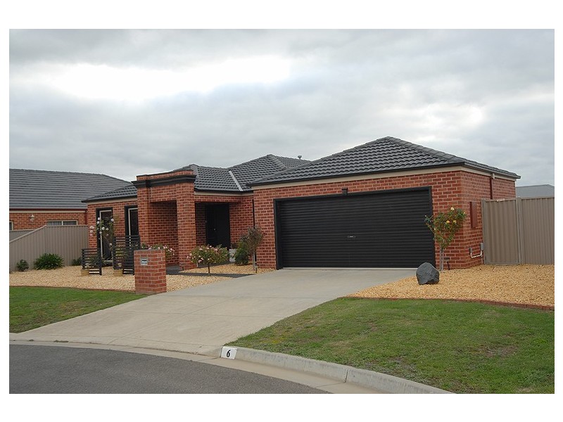 6 Barton Close, Delacombe VIC 3356