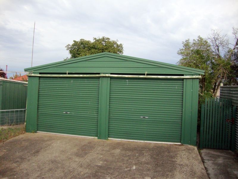 220 Yarrowee Parade, Ballarat VIC 3350