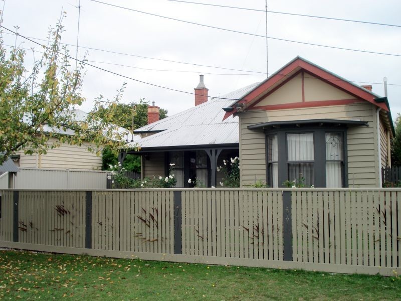 7 Salisbury Avenue, Newington VIC 3350