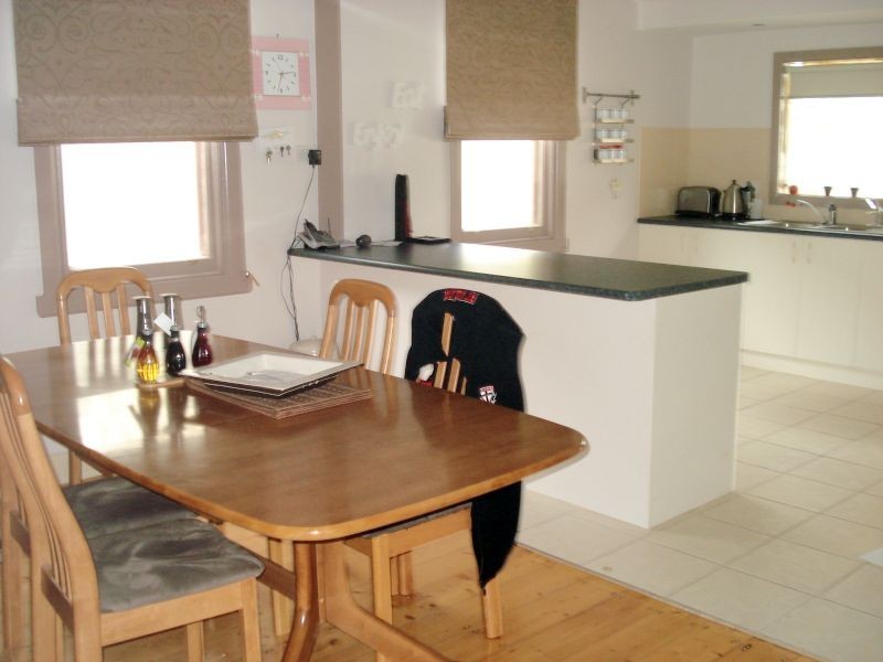 7 Salisbury Avenue, Newington VIC 3350