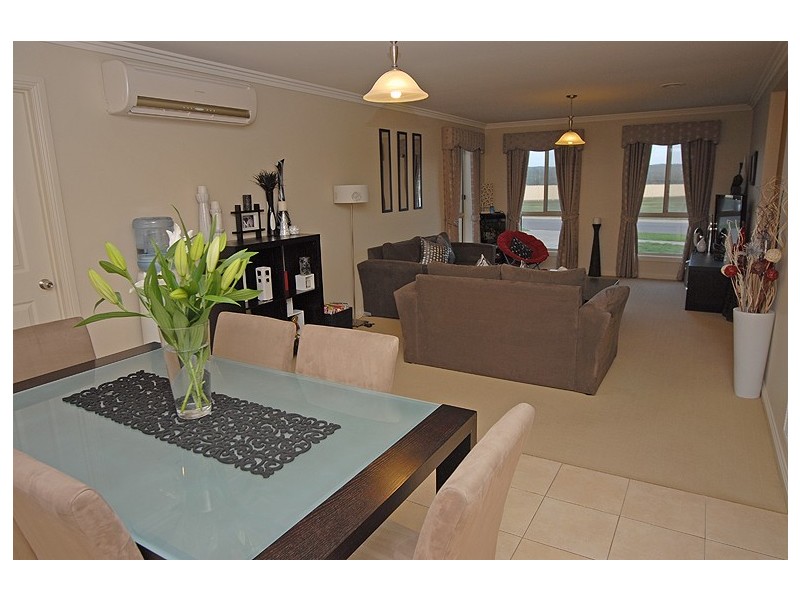 7a Westcliffe Crescent, Sebastopol VIC 3356