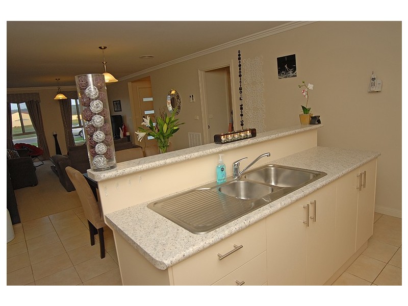 7a Westcliffe Crescent, Sebastopol VIC 3356