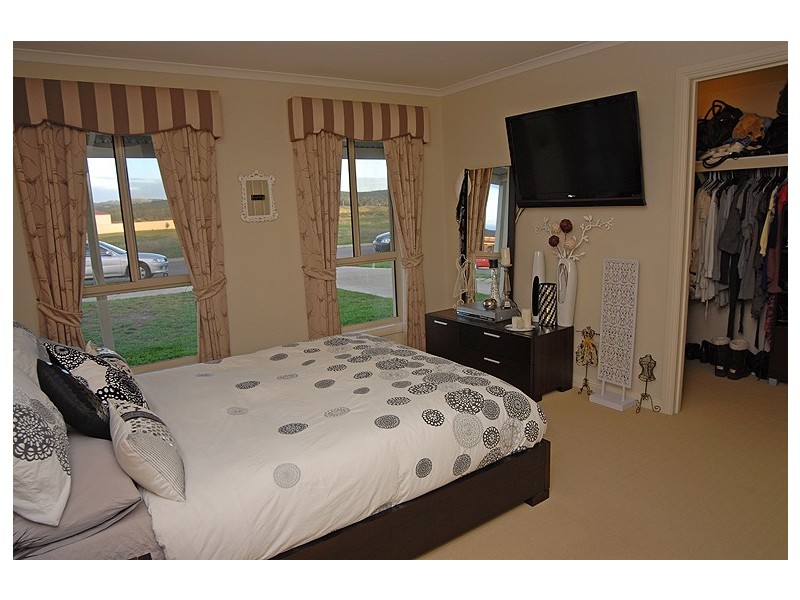 7a Westcliffe Crescent, Sebastopol VIC 3356