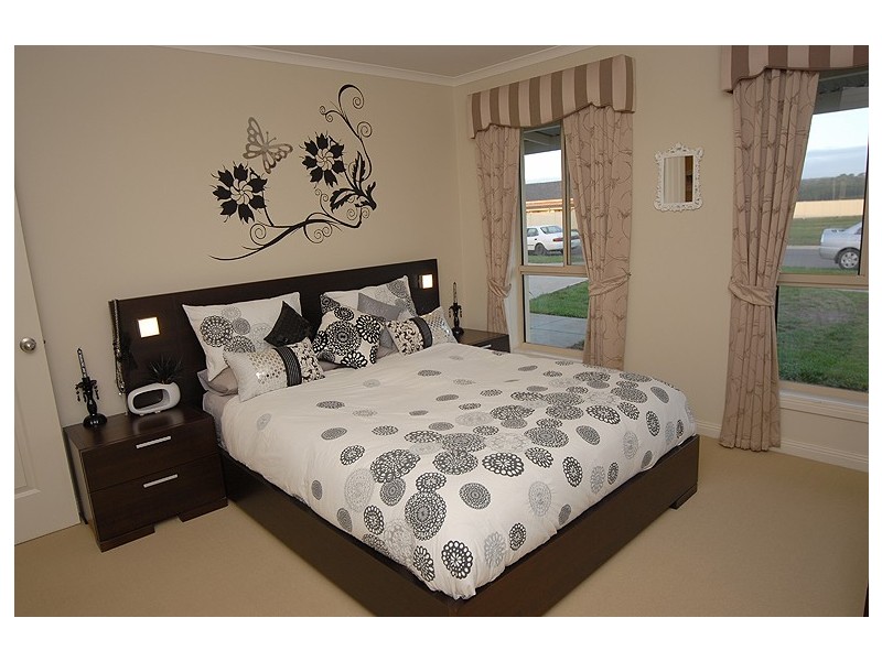 7a Westcliffe Crescent, Sebastopol VIC 3356