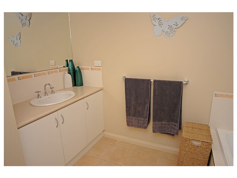 7a Westcliffe Crescent, Sebastopol VIC 3356