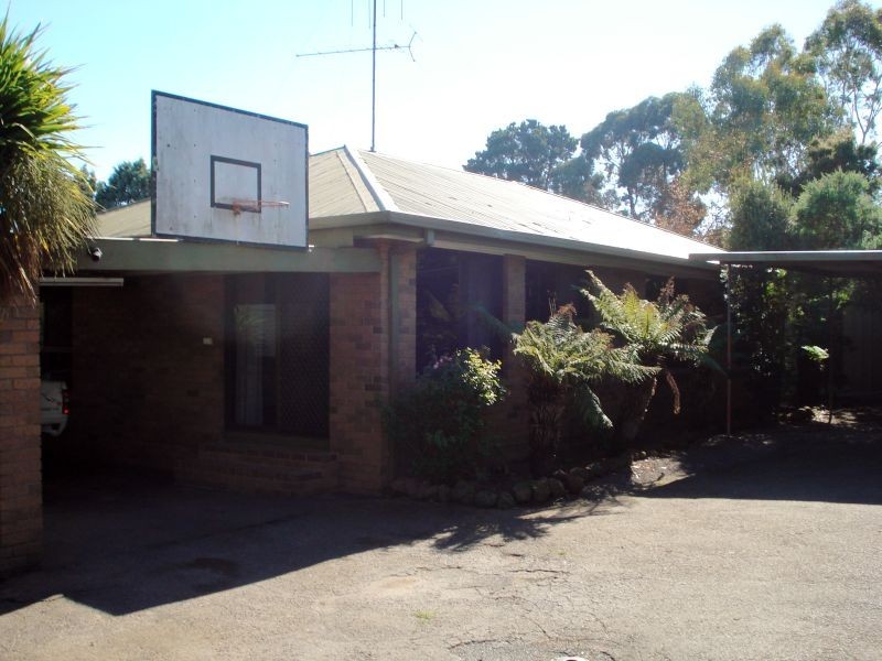 410-412 High Street, Learmonth VIC 3352