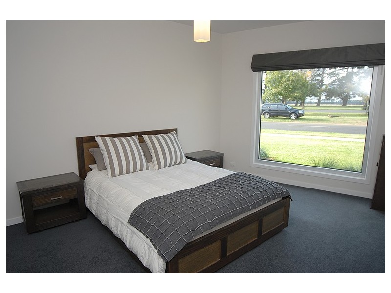 1903 Sturt Street, Alfredton VIC 3350