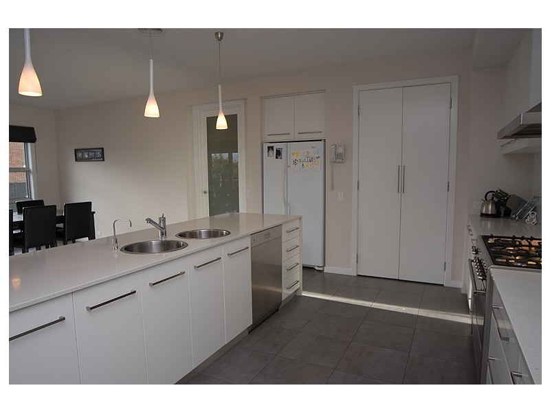 1903 Sturt Street, Alfredton VIC 3350