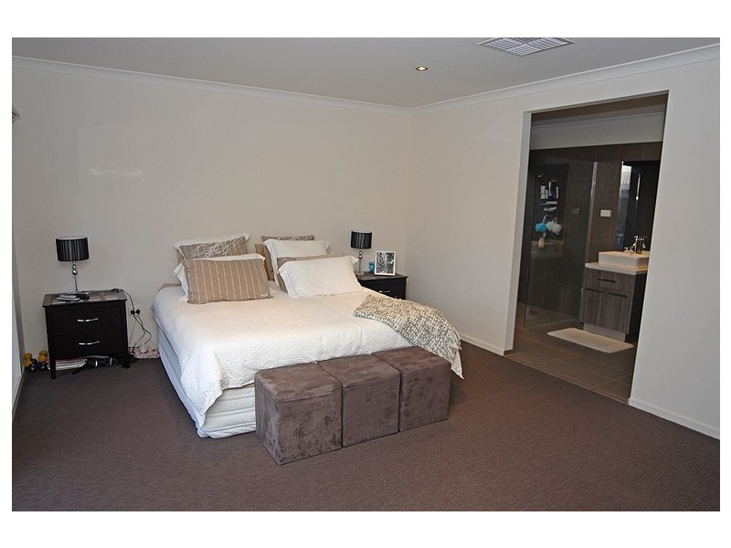 68 Alfredton Drive, Alfredton VIC 3350