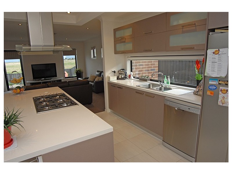 68 Alfredton Drive, Alfredton VIC 3350