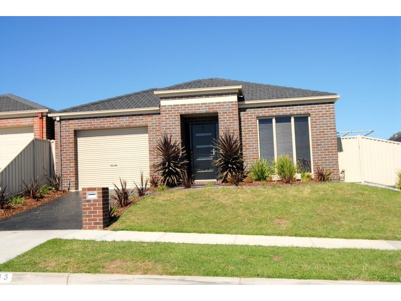 45 Belmar Crescent, Canadian VIC 3350