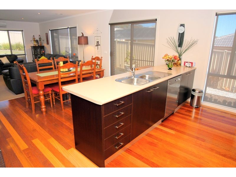 45 Belmar Crescent, Canadian VIC 3350