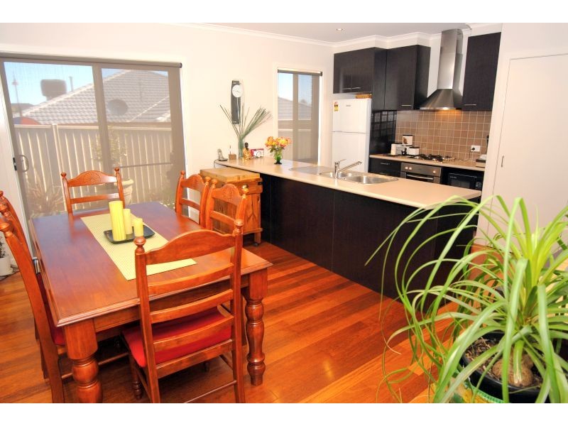 45 Belmar Crescent, Canadian VIC 3350