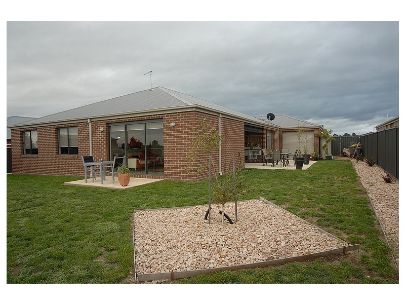 92 Alfredton Drive, Alfredton VIC 3350