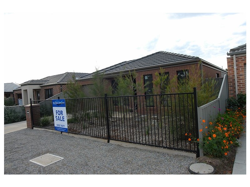 30 Ashwood Gardens Drive, Mitchell Park VIC 3352