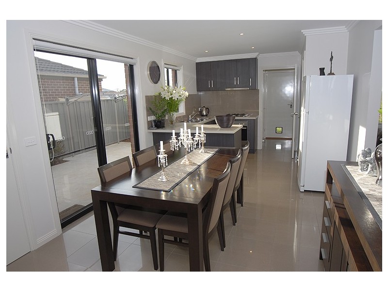 30 Ashwood Gardens Drive, Mitchell Park VIC 3352