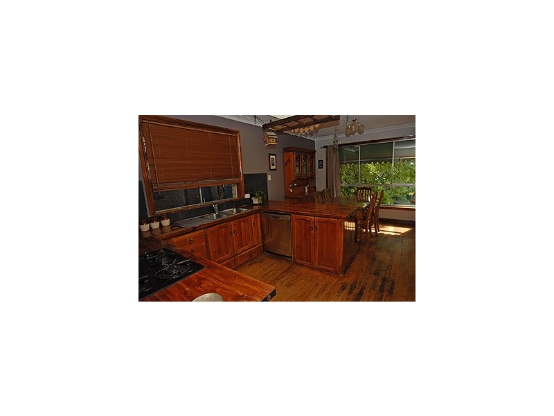 309 Eddy Avenue, Mount Helen VIC 3350