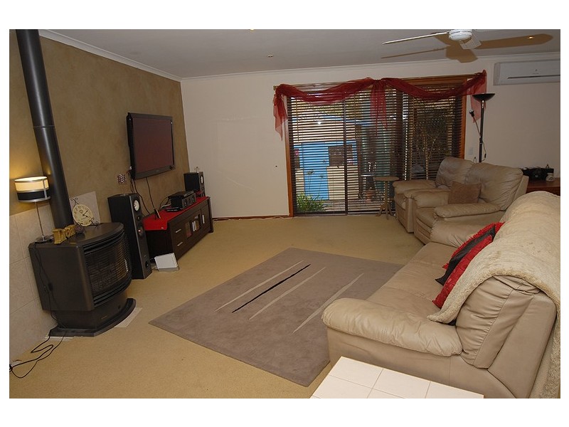 14 Sidbury Avenue, Wendouree VIC 3355