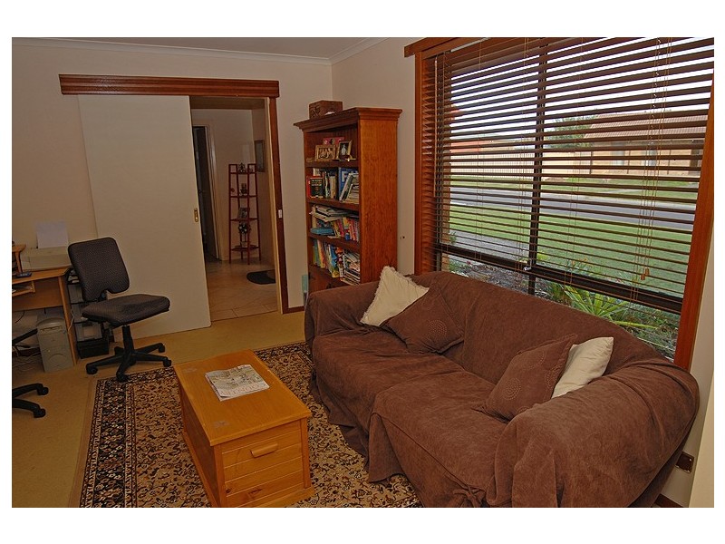 14 Sidbury Avenue, Wendouree VIC 3355