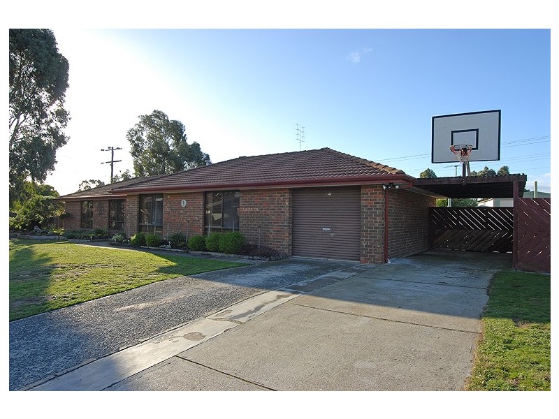 14 Sidbury Avenue, Wendouree VIC 3355