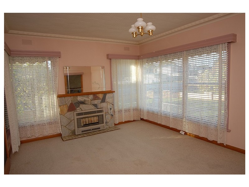 19 Lane Street, Brown Hill VIC 3350