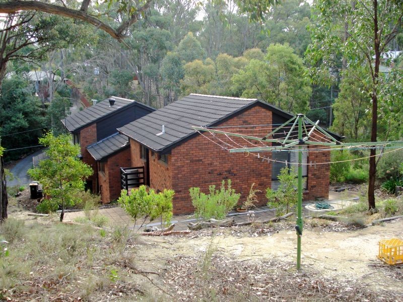 35 Darriwell Drive, Mount Helen VIC 3350