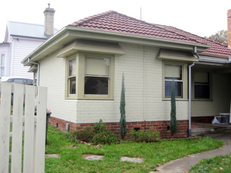 324a Neill Street, Soldiers Hill VIC 3350