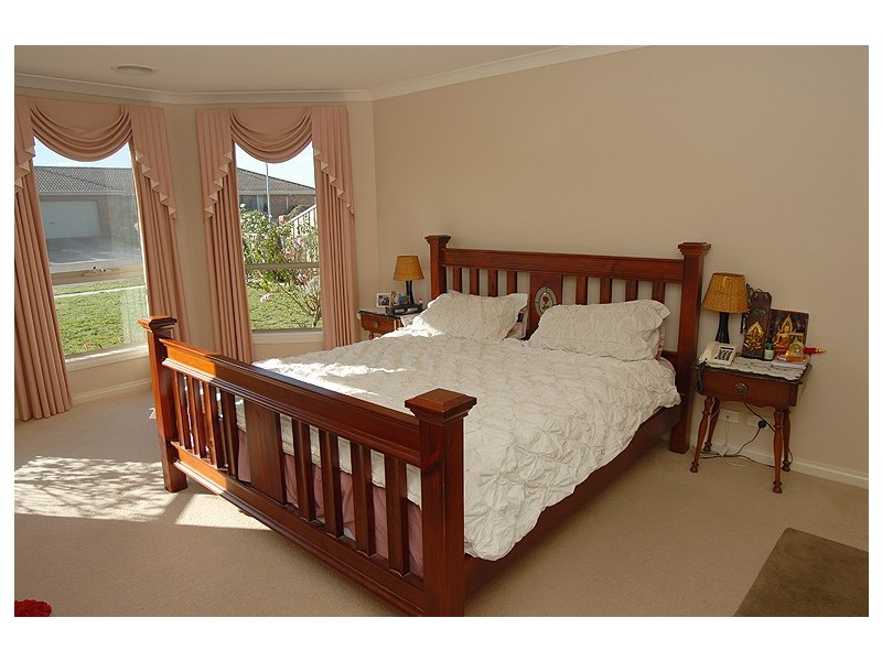 11 Boulevard Drive, Alfredton VIC 3350