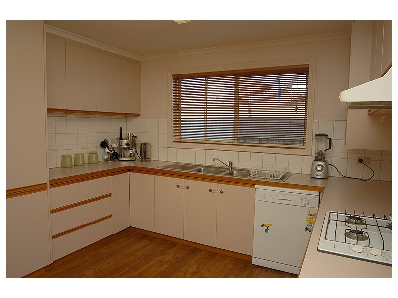17 Jasmine Drive, Delacombe VIC 3356