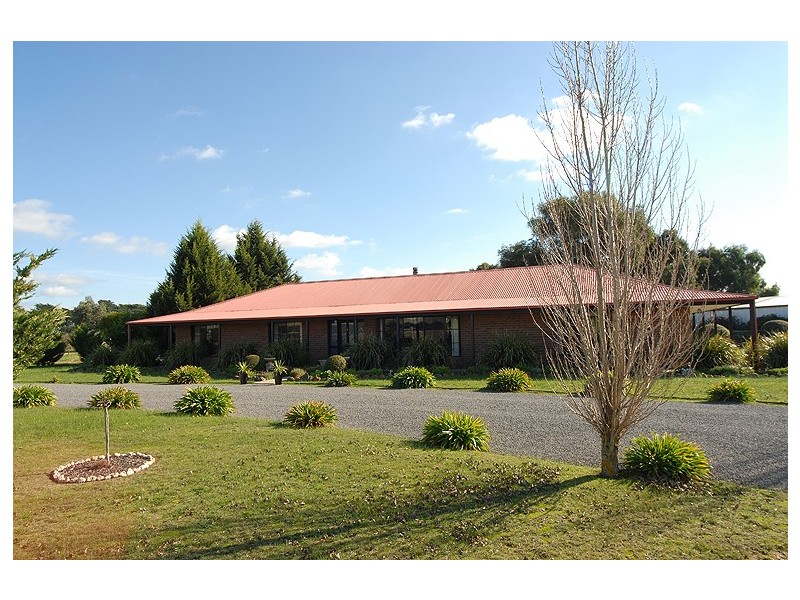 920 Smythesdale Road, Snake Valley VIC 3351