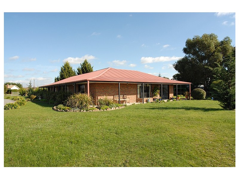 920 Smythesdale Road, Snake Valley VIC 3351