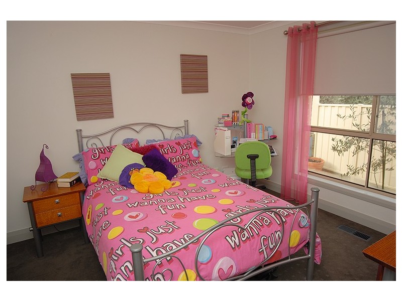 5 Mayfair Court, Mount Helen VIC 3350