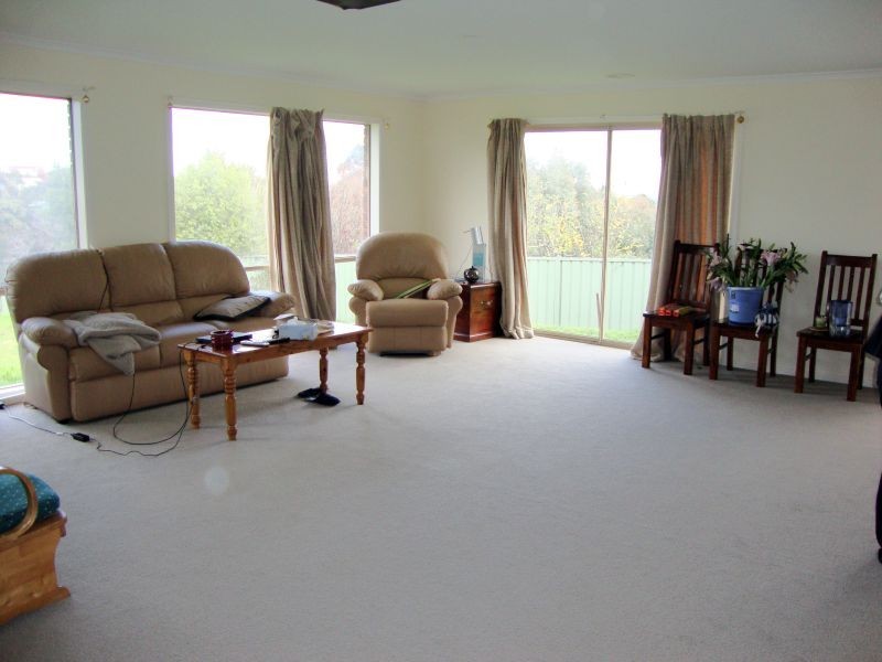 2/3 Scott Street, Buninyong VIC 3357