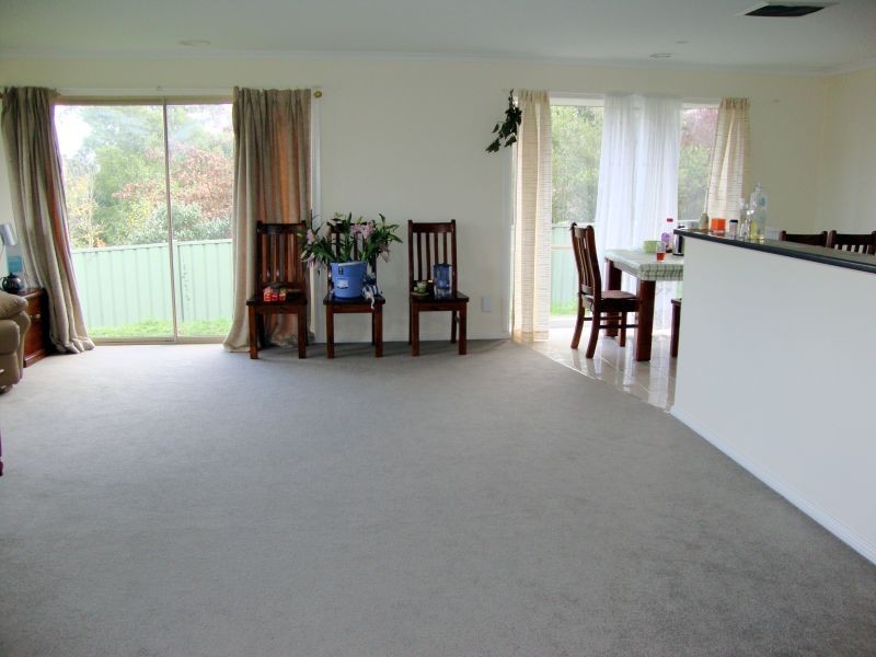 2/3 Scott Street, Buninyong VIC 3357