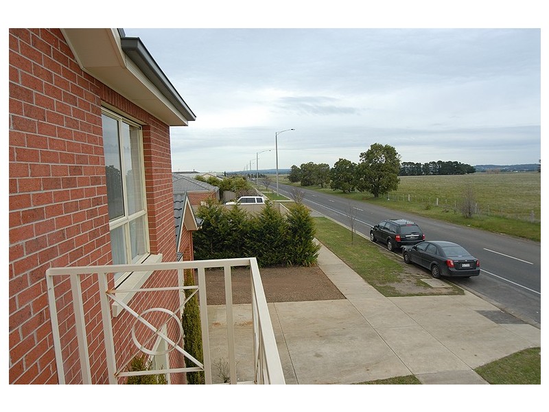 35 Dyson Drive, Alfredton VIC 3350