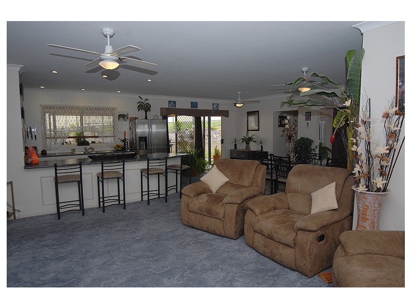 28 Livingstone Street, Beaufort VIC 3373