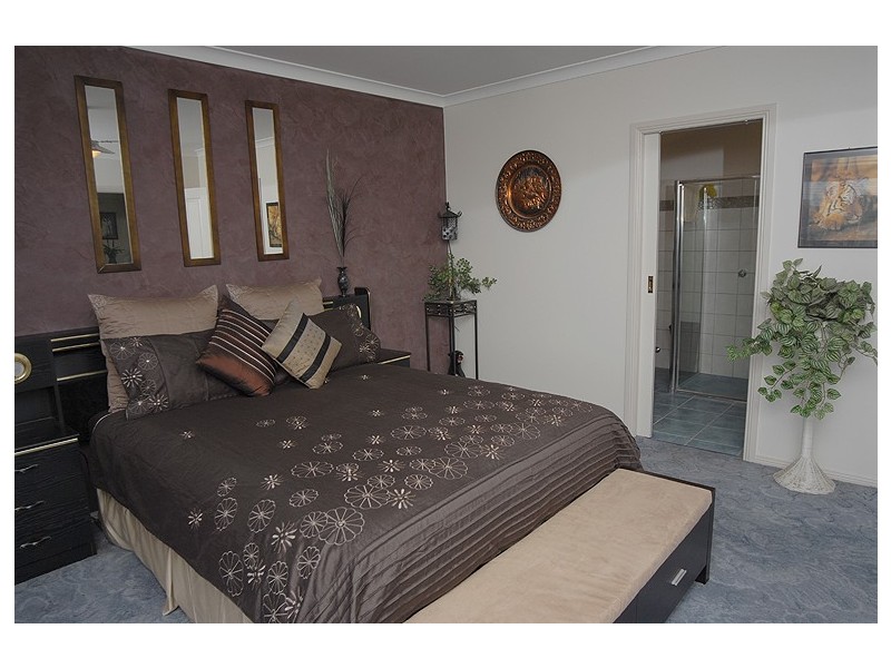 28 Livingstone Street, Beaufort VIC 3373