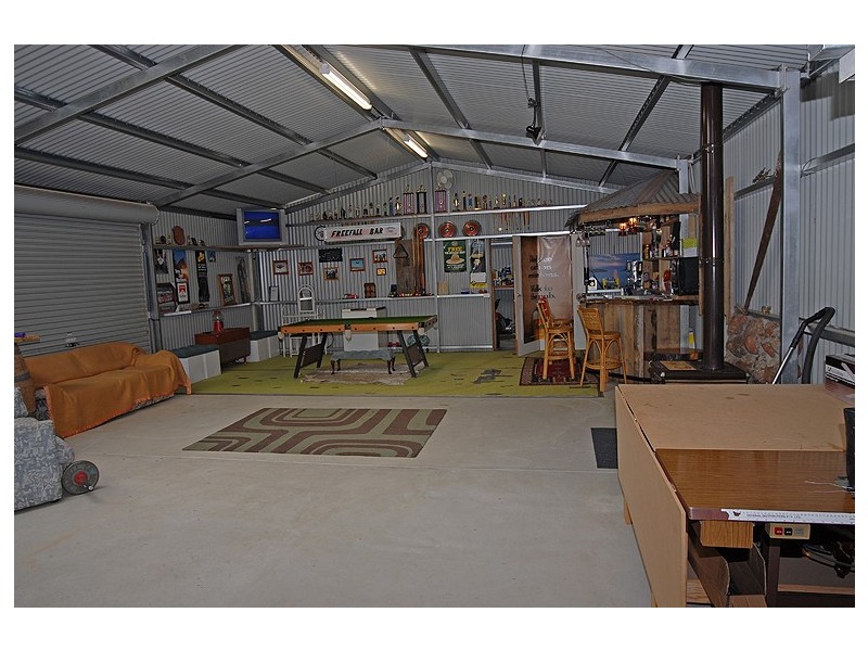 28 Livingstone Street, Beaufort VIC 3373