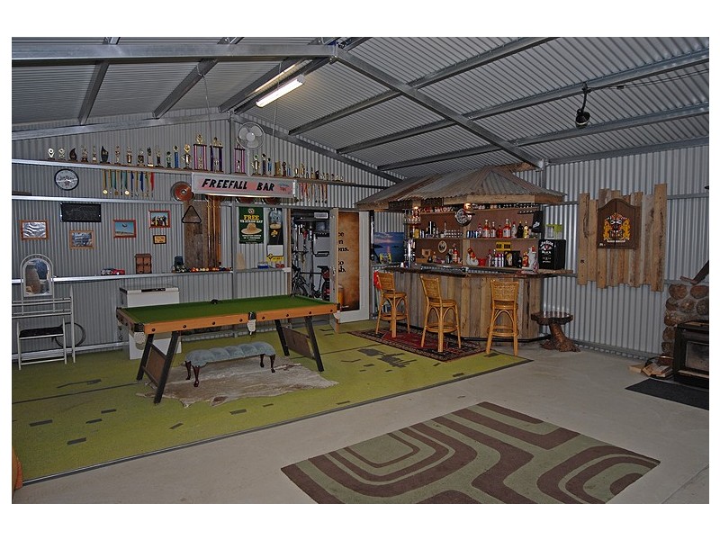 28 Livingstone Street, Beaufort VIC 3373