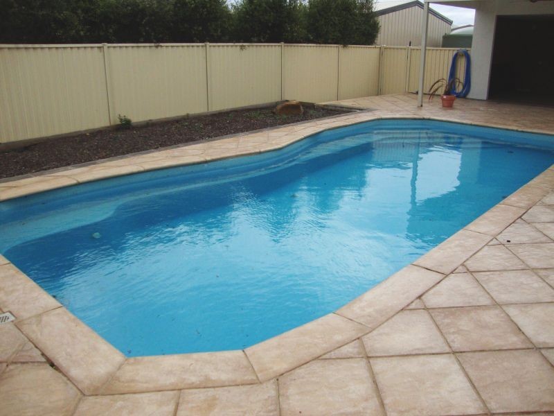 1909 Sturt Street, Alfredton VIC 3350