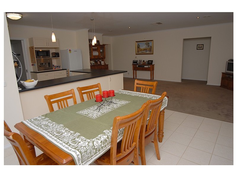 52 Alfredton Drive, Alfredton VIC 3350